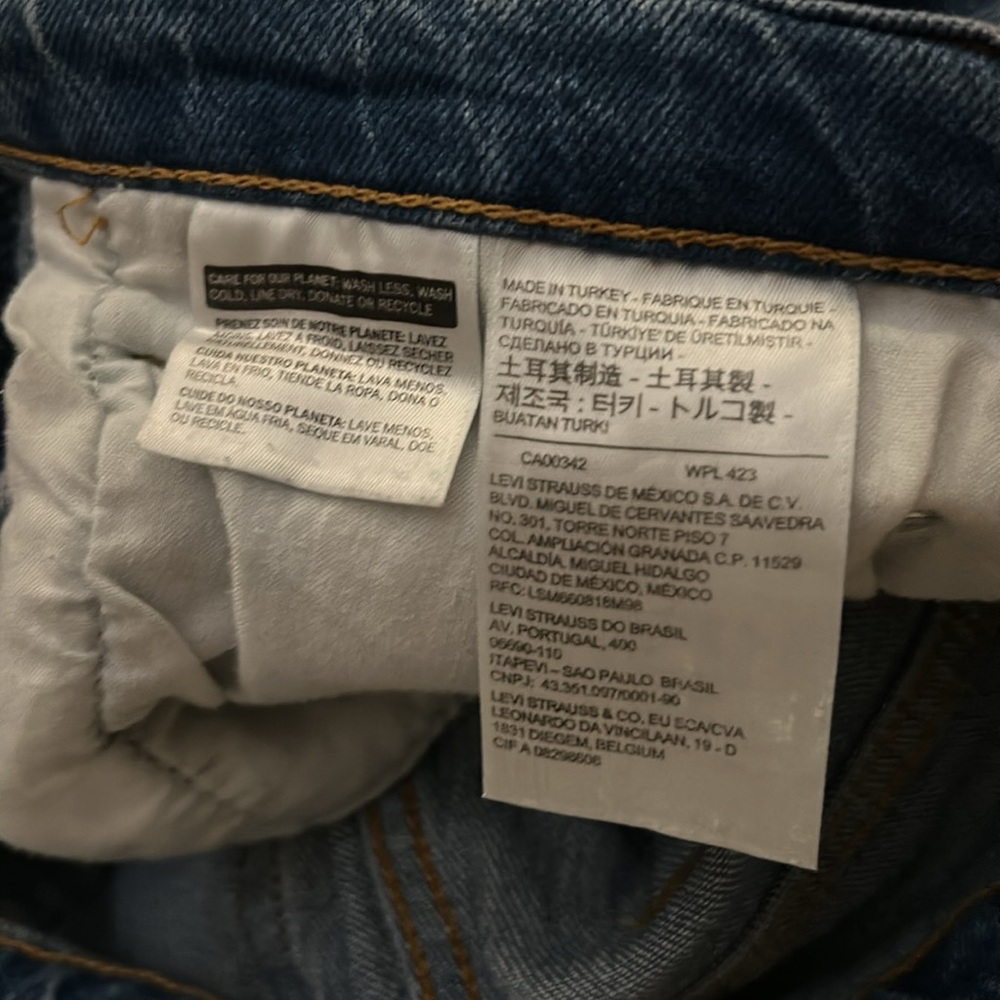 Levi's Premium Ribcage Straight Ankle Women’s Jeans, Size 27 - Picture 7 of 9